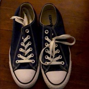 Converse - Women’s size 8